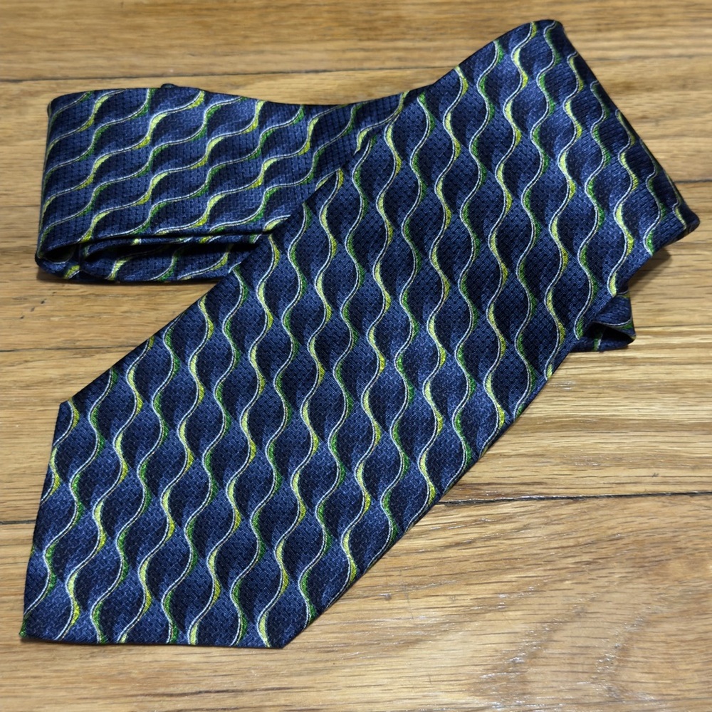Carlos‎ Devenezia Barcelona Blue and Green Geometric Hand Made Silk Tie